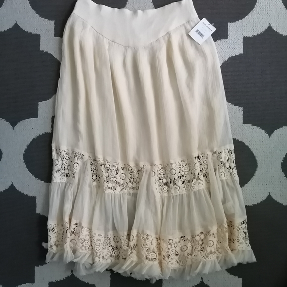 Free People Lace Therapy Crochet Midi Skirt NWT - Picture 3 of 12